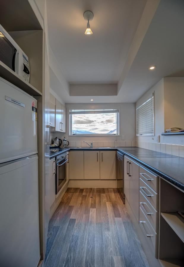 Lakefront Apartments,18 Esplanade Road Queenstown