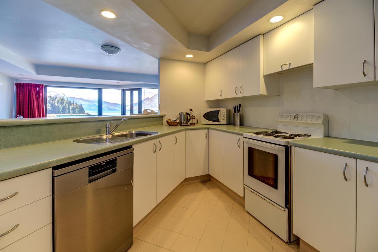 Aparthotel Lakefront Apartments,18 Esplanade Road Queenstown