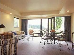 Lakefront Apartments,18 Esplanade Road Aparthotel Queenstown
